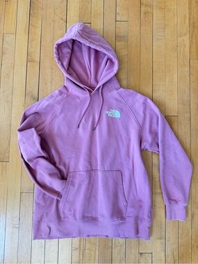 Dusty rose North Face hoodie
